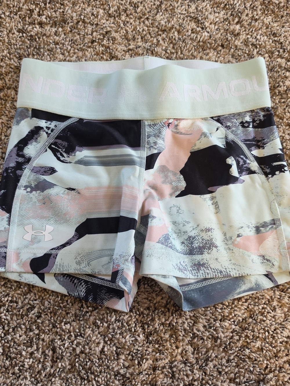 Under Armour Mint Green & Light Pink Printed Athletic Shorts Small